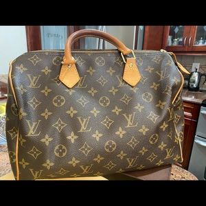 Authentic Louis Vuitton speedy 30 bag